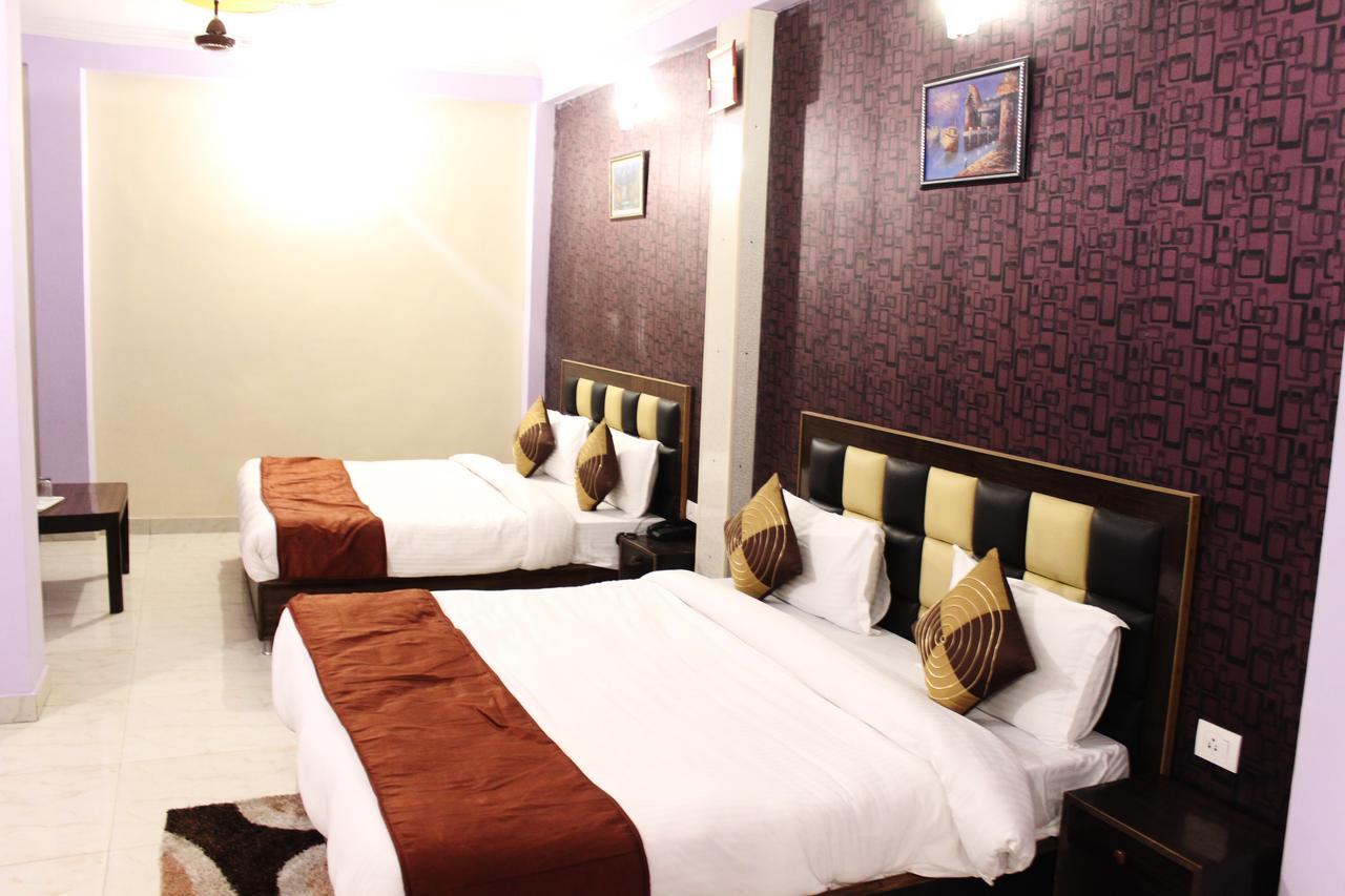 Hotel Apsara , By Soank Hospitality Haridwār Buitenkant foto